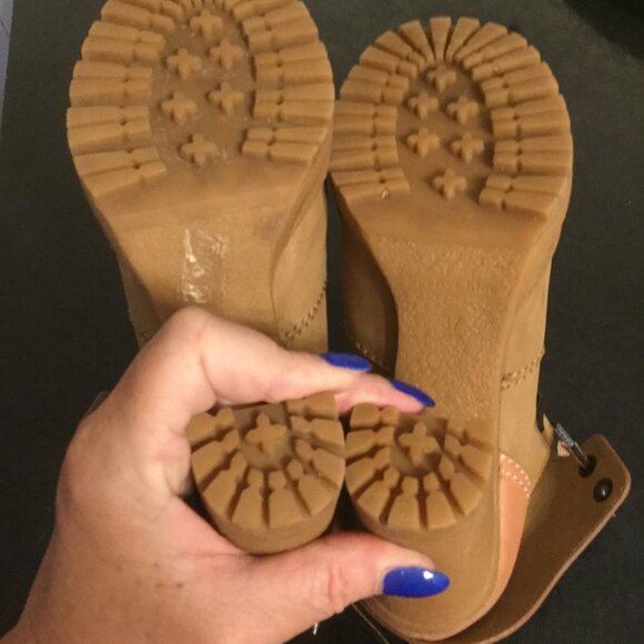 Chloe  See By Chloe ankle boots size 7 excellent condition tan worn very little - Picture 10 of 10